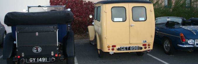 Old British Cars de bon matin